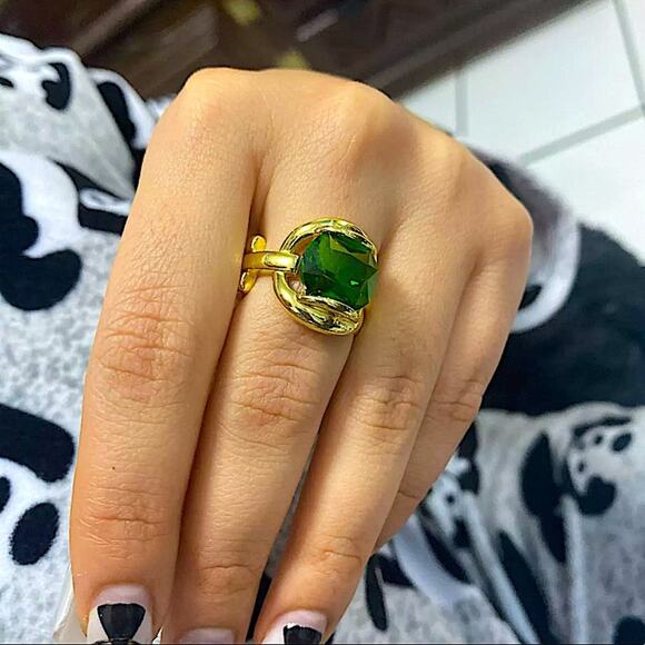 Gold 18k plated emerald green adjustable resizable ring - Picture 12 of 16